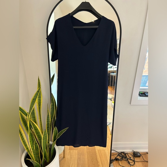 Babaton Jessie Dress - Picture 5 of 6